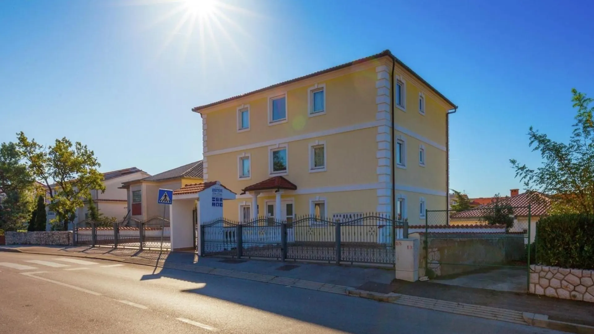 Apartment In Crikvenica Croatia With Jacuzzi, Cleaning Included